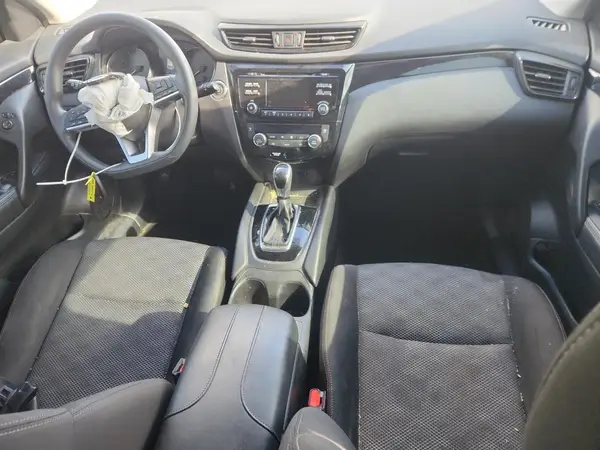 JN1BJ1CP0HW009703 2017 NISSAN ROGUE - Image 8