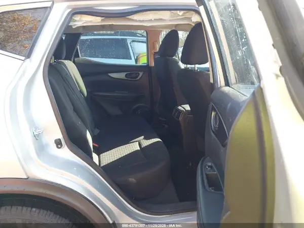 JN1BJ1CP0HW014948 2017 NISSAN ROGUE - Image 8
