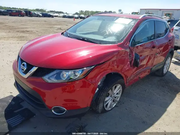 JN1BJ1CP0HW017106 2017 NISSAN ROGUE - Image 2
