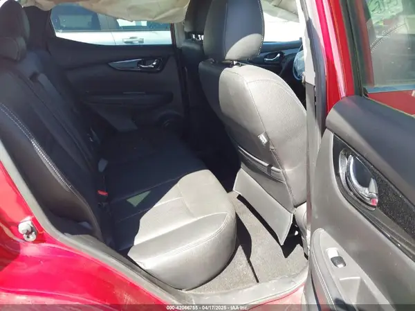 JN1BJ1CP0HW017106 2017 NISSAN ROGUE - Image 8