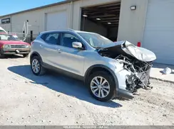 JN1BJ1CP0HW022919 2017 NISSAN ROGUE