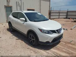 JN1BJ1CP0HW030549 2017 NISSAN ROGUE