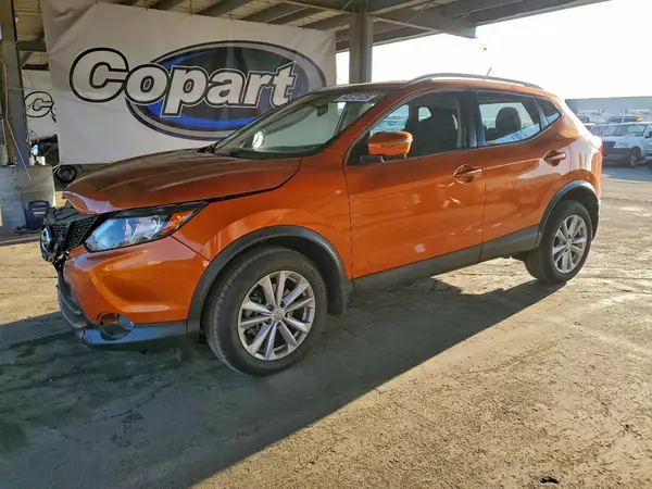 JN1BJ1CP0HW031071 2017 NISSAN ROGUE - Image 1