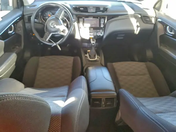JN1BJ1CP0HW031071 2017 NISSAN ROGUE - Image 8