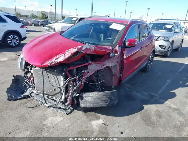 JN1BJ1CP0HW034665 2017 NISSAN ROGUE - Image 2