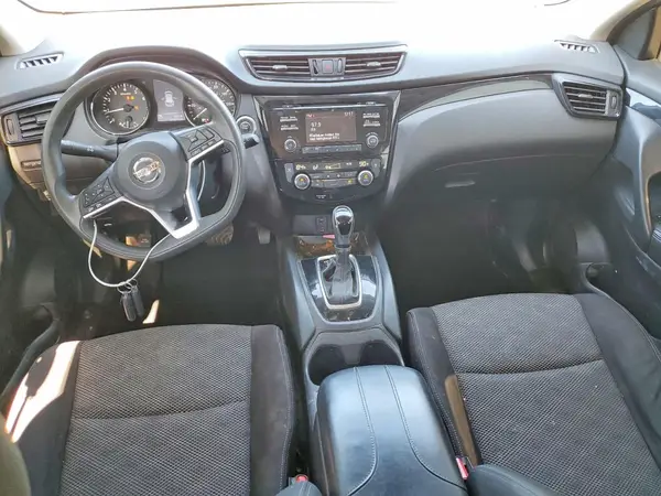 JN1BJ1CP0HW035721 2017 NISSAN ROGUE - Image 8