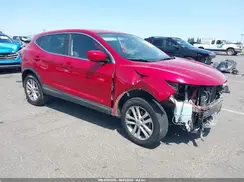 JN1BJ1CP0JW105787 2018 NISSAN ROGUE