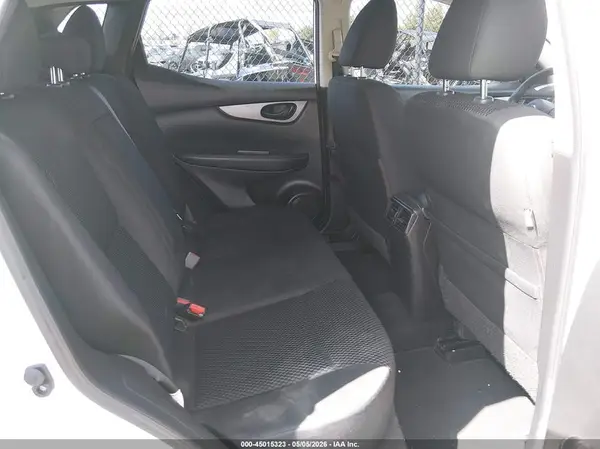 JN1BJ1CP0JW153399 2018 NISSAN ROGUE - Image 8