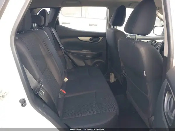 JN1BJ1CP0JW154780 2018 NISSAN ROGUE - Image 8