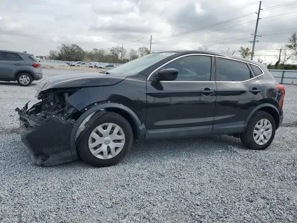 JN1BJ1CP0JW157064 2018 NISSAN ROGUE - Image 1