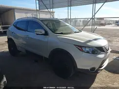 JN1BJ1CP0JW165035 2018 NISSAN ROGUE