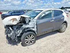 JN1BJ1CP0JW195832 2018 NISSAN ROGUE