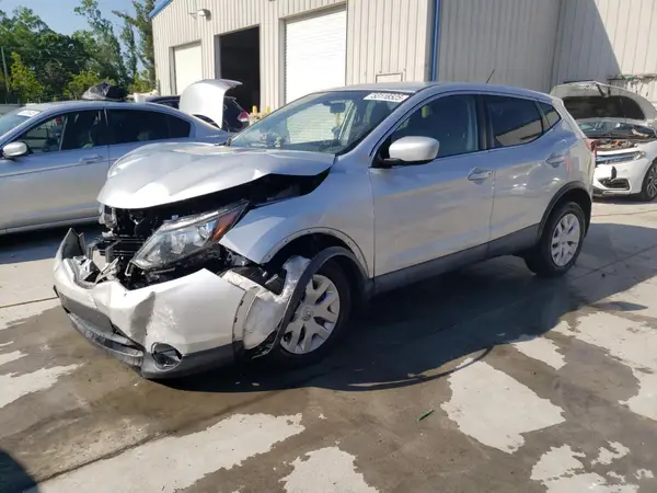 JN1BJ1CP0KW215689 2019 NISSAN ROGUE - Image 1