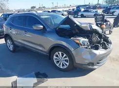 JN1BJ1CP0KW217717 2019 NISSAN ROGUE