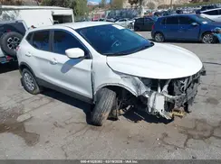 JN1BJ1CP0KW218558 2019 NISSAN ROGUE
