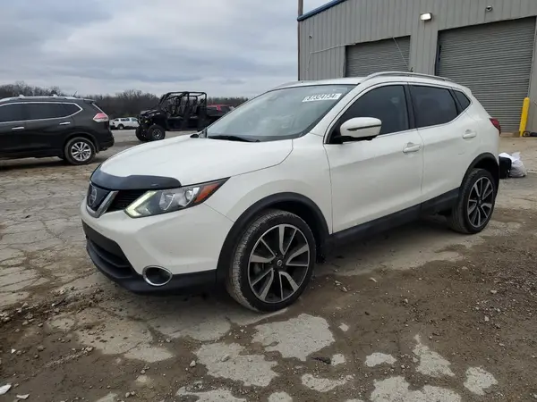 JN1BJ1CP0KW218706 2019 NISSAN ROGUE - Image 1