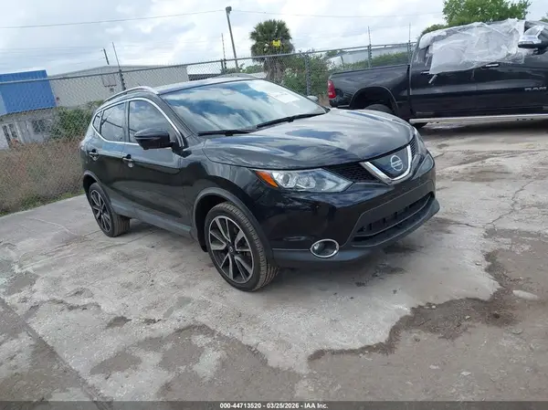JN1BJ1CP0KW226028 2019 NISSAN ROGUE - Image 1