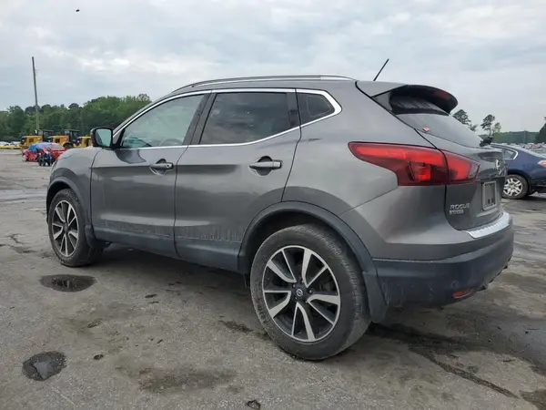 JN1BJ1CP0KW226420 2019 NISSAN ROGUE - Image 2