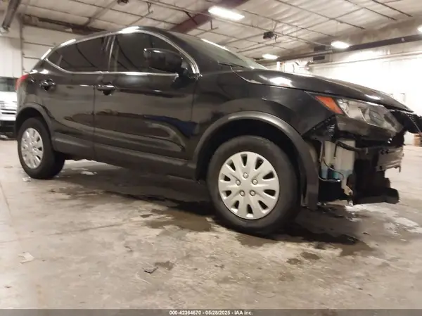 JN1BJ1CP0KW231603 2019 NISSAN ROGUE - Image 1