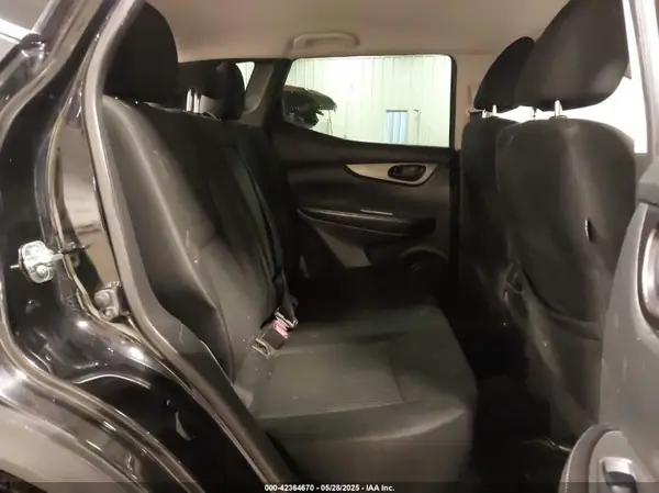 JN1BJ1CP0KW231603 2019 NISSAN ROGUE - Image 8