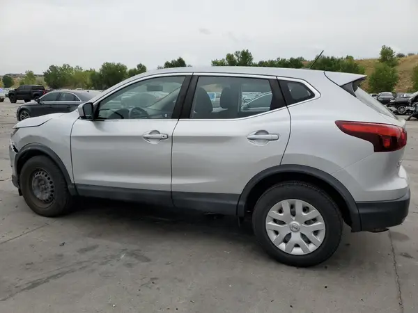 JN1BJ1CP0KW231925 2019 NISSAN ROGUE - Image 2