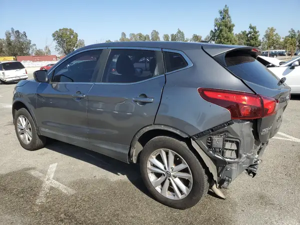 JN1BJ1CP0KW524434 2019 NISSAN ROGUE - Image 2