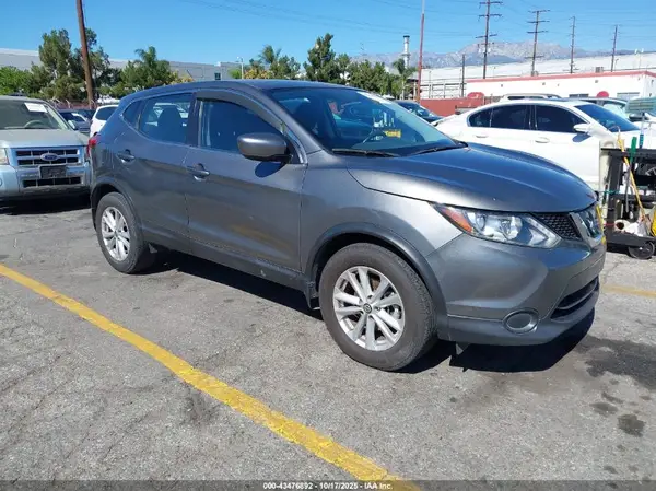 JN1BJ1CP0KW528662 2019 NISSAN ROGUE - Image 1