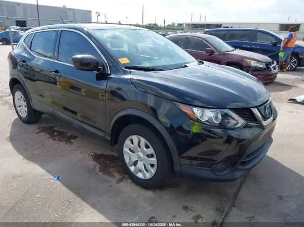 JN1BJ1CP0KW528774 2019 NISSAN ROGUE