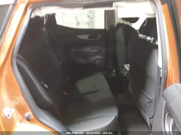 JN1BJ1CP1HW003778 2017 NISSAN ROGUE - Image 8