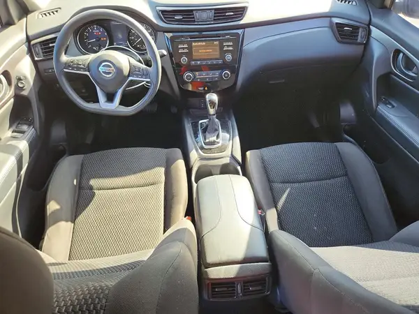 JN1BJ1CP1HW004624 2017 NISSAN ROGUE - Image 8