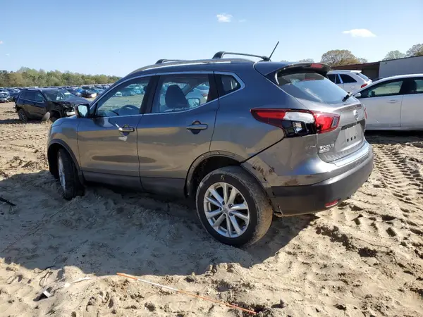 JN1BJ1CP1HW008107 2017 NISSAN ROGUE - Image 2