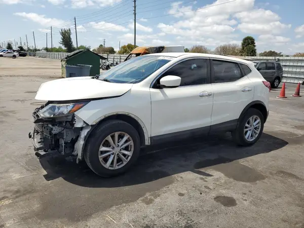 JN1BJ1CP1HW009614 2017 NISSAN ROGUE - Image 1