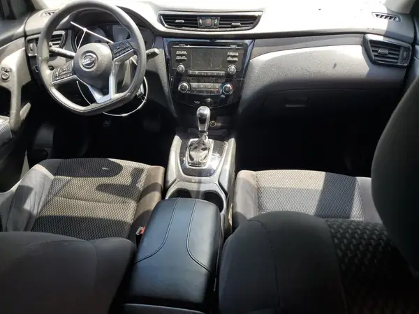 JN1BJ1CP1HW009614 2017 NISSAN ROGUE - Image 8