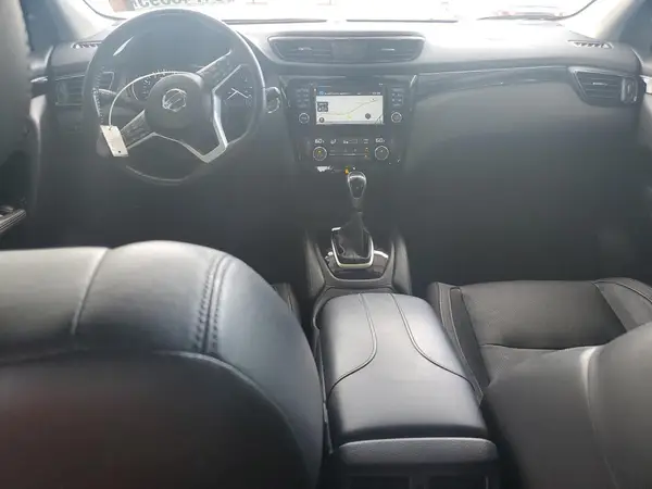 JN1BJ1CP1HW013436 2017 NISSAN ROGUE - Image 8