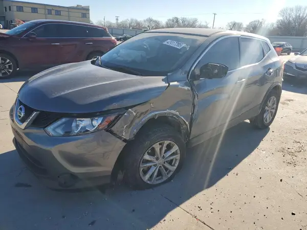 JN1BJ1CP1HW014876 2017 NISSAN ROGUE - Image 1