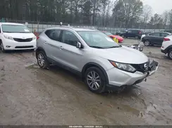 JN1BJ1CP1HW016840 2017 NISSAN ROGUE