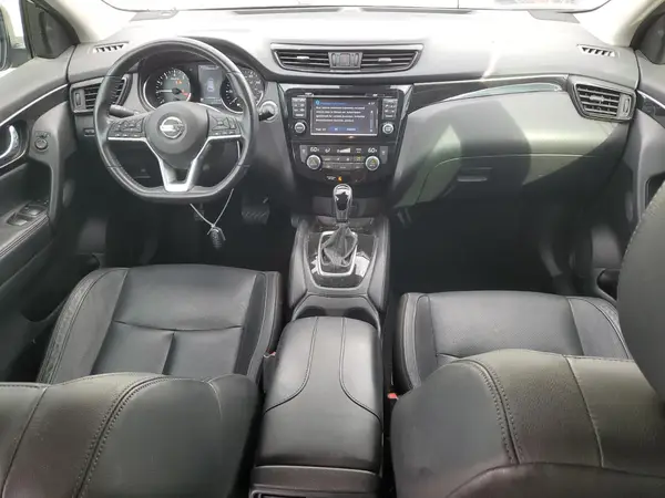 JN1BJ1CP1HW016997 2017 NISSAN ROGUE - Image 8