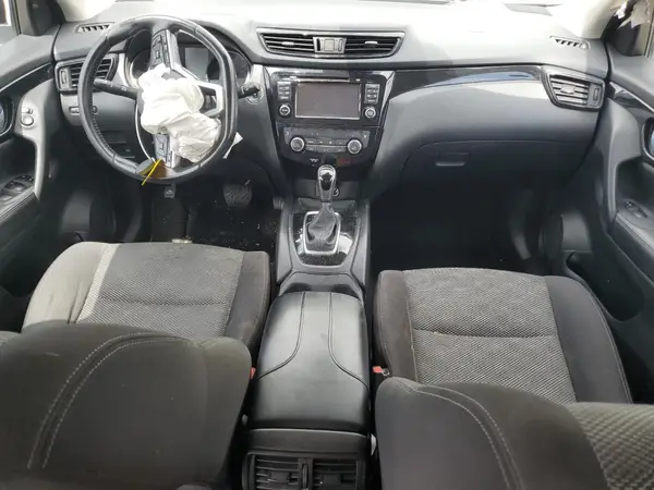JN1BJ1CP1HW021259 2017 NISSAN ROGUE - Image 8