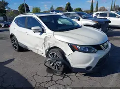 JN1BJ1CP1HW022590 2017 NISSAN ROGUE