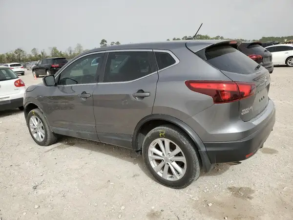 JN1BJ1CP1HW022671 2017 NISSAN ROGUE - Image 2