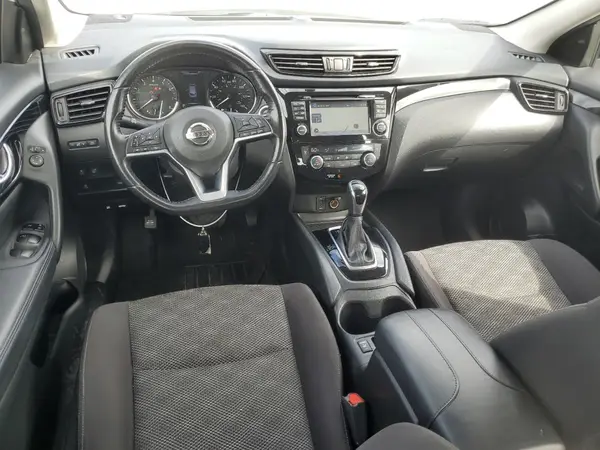 JN1BJ1CP1HW024906 2017 NISSAN ROGUE - Image 8