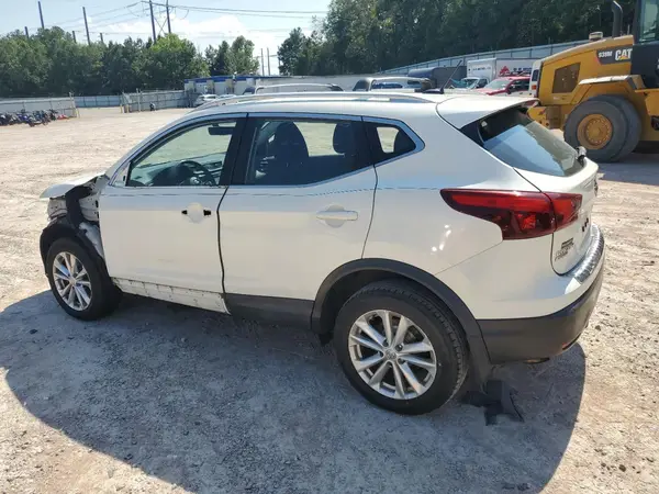 JN1BJ1CP1HW025229 2017 NISSAN ROGUE - Image 2