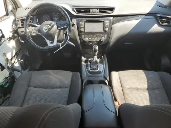 JN1BJ1CP1HW025229 2017 NISSAN ROGUE - Image 8