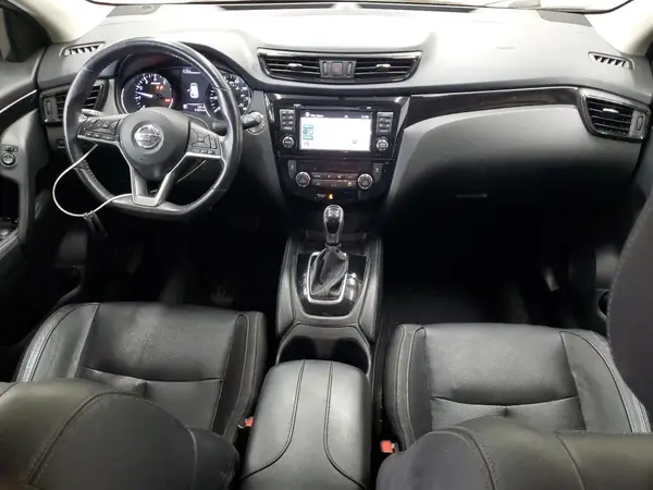 JN1BJ1CP1HW027594 2017 NISSAN ROGUE - Image 8