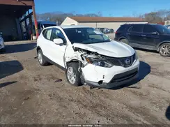 JN1BJ1CP1HW028163 2017 NISSAN ROGUE