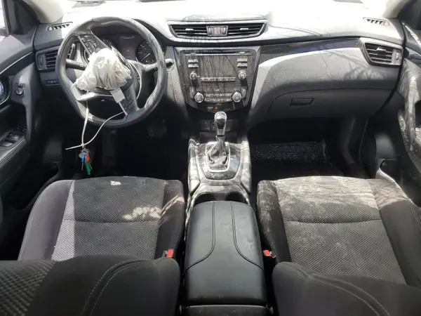 JN1BJ1CP1HW030561 2017 NISSAN ROGUE - Image 8