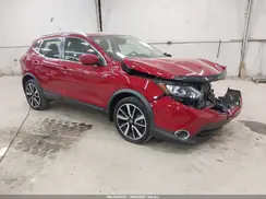 JN1BJ1CP1JW100405 2018 NISSAN ROGUE