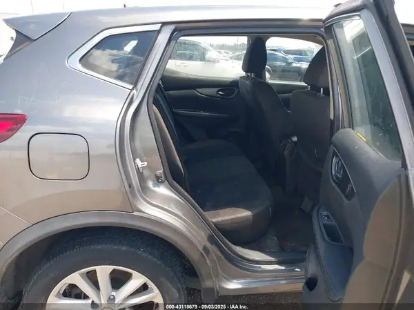 JN1BJ1CP1JW100534 2018 NISSAN ROGUE - Image 8