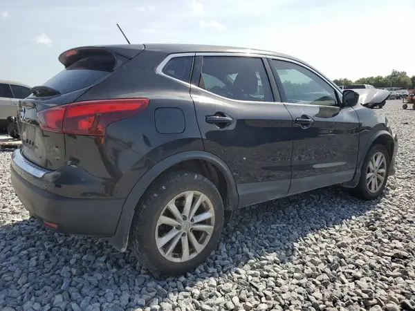 JN1BJ1CP1JW100775 2018 NISSAN ROGUE - Image 2