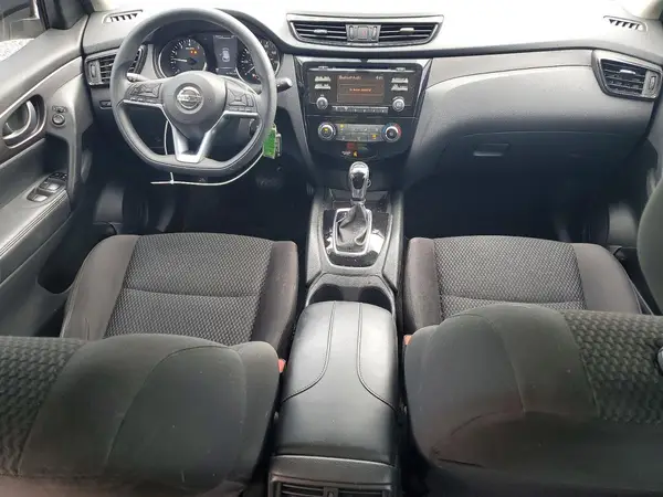 JN1BJ1CP1JW100906 2018 NISSAN ROGUE - Image 8